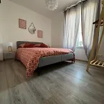 Chez Brunella Centre Avec Parking 아파트 랭스